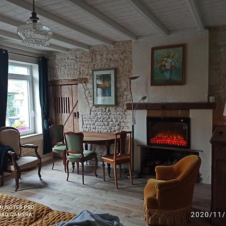 Le Langon Chez Marek Et Urszula Bed & Breakfast エクステリア 写真