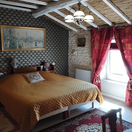 Le Langon Chez Marek Et Urszula Bed & Breakfast エクステリア 写真