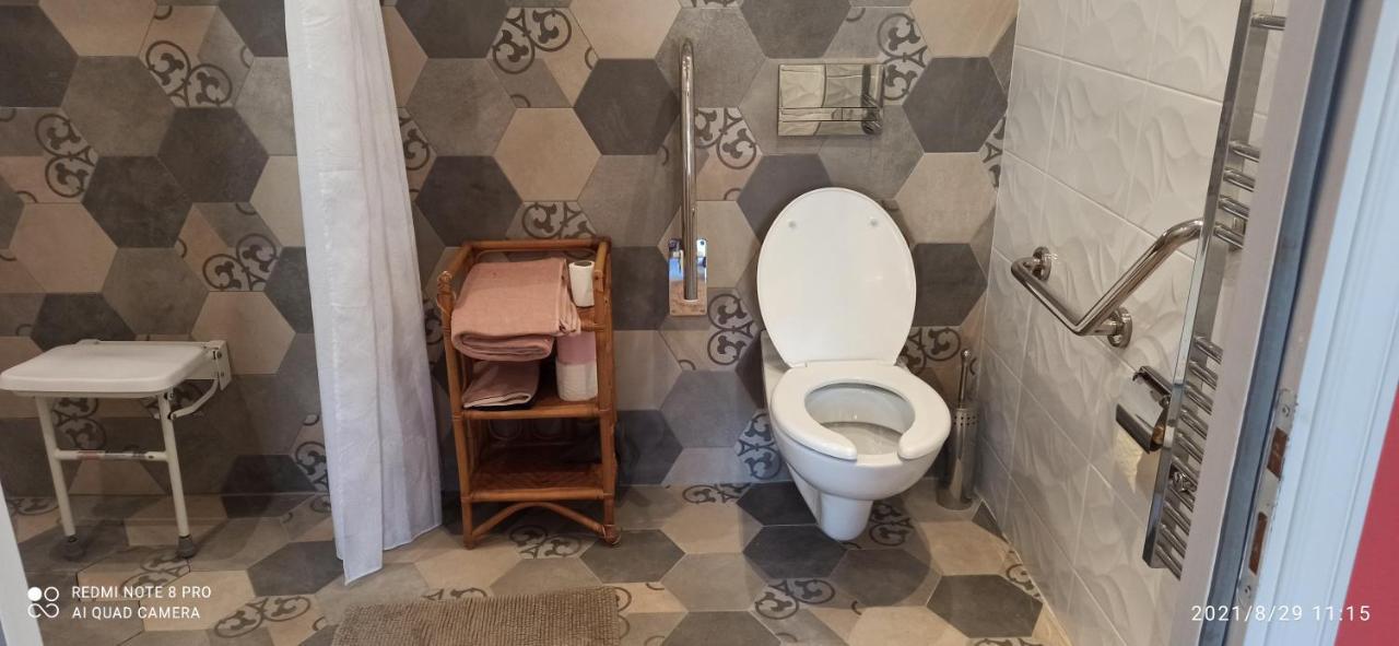 Le Langon Chez Marek Et Urszula Bed & Breakfast エクステリア 写真