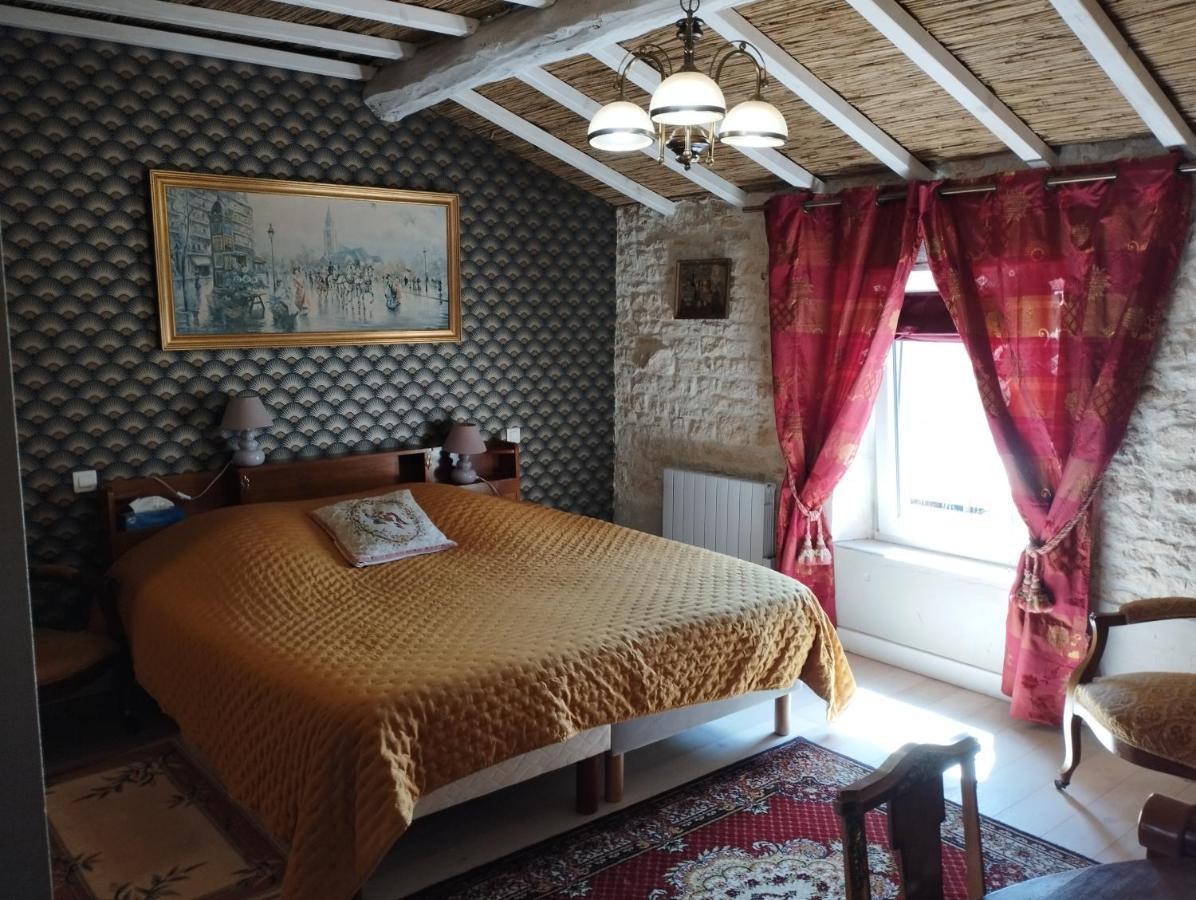 Le Langon Chez Marek Et Urszula Bed & Breakfast エクステリア 写真